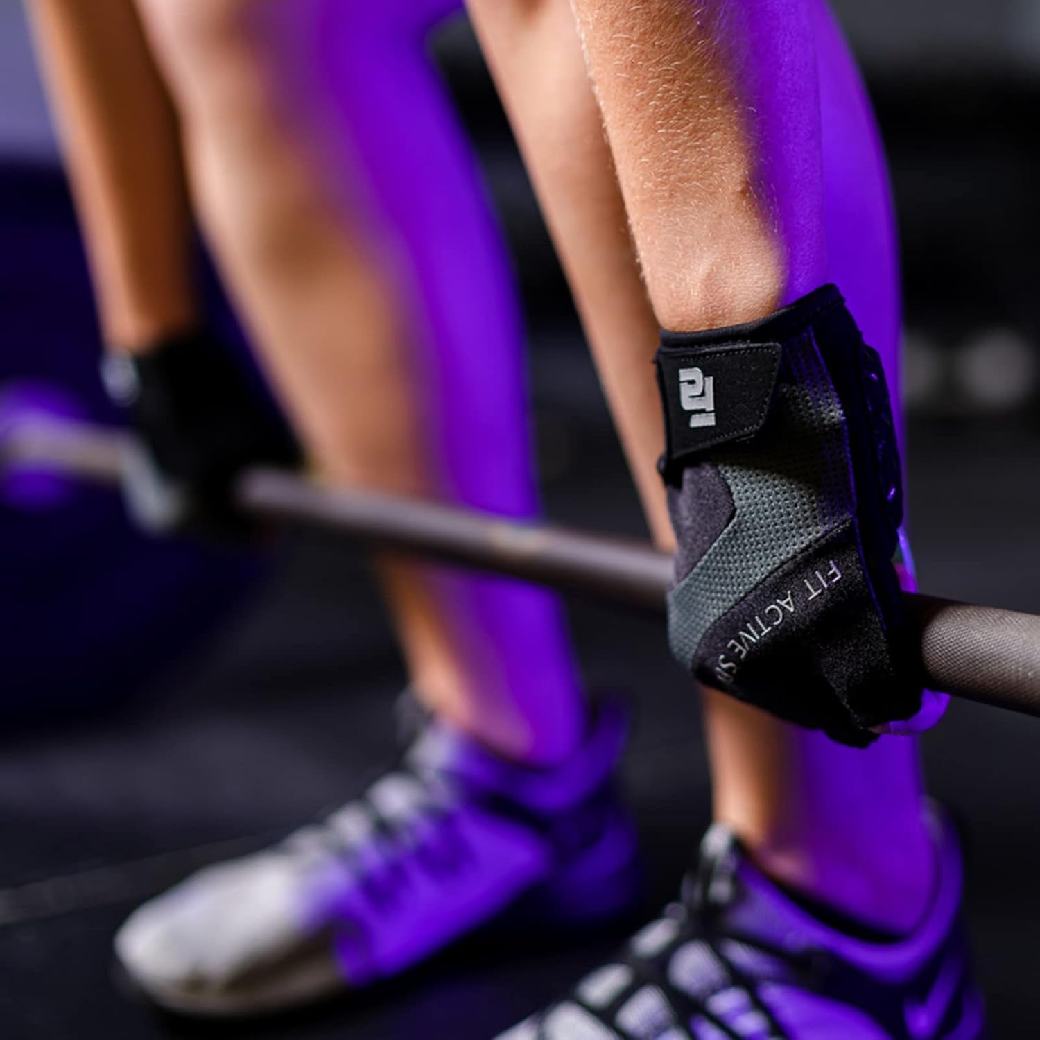 Max Grip Weight Lifting Workout Gloves for Gym Lifting, Biking, Fitness Training | Lightweight, Breathable, Non Slip | Men and Women